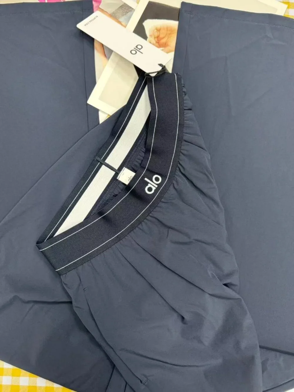 💙NWT Navy Blue ALO Yoga 🥰 Wide Leg Suit Up Pants - (Regular)  Authentic - Picture 4 of 6